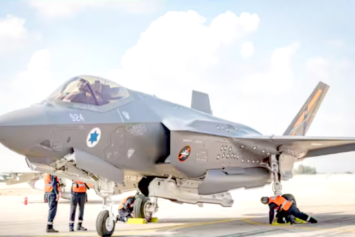 fighter plane