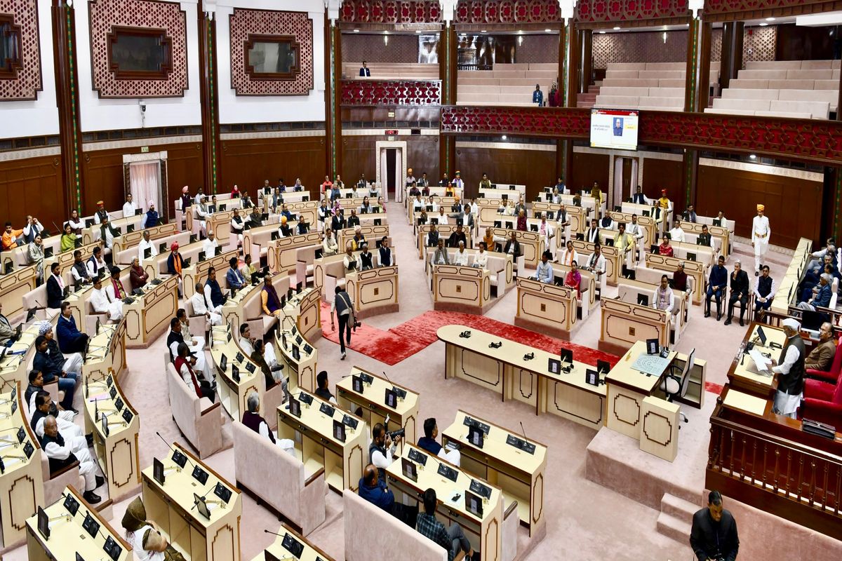 Governore Haribhau Bagade..4